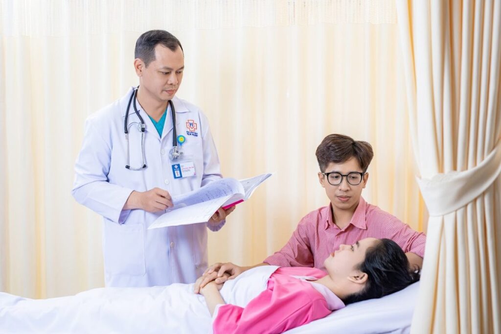 bố mẹ hiếm muộn